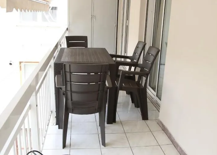 Mediterranean Breeze Апартаменты Кавала